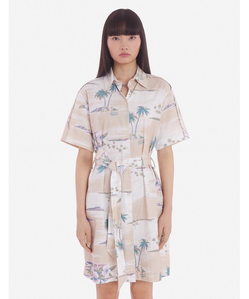 Maison Kitsune（メゾンキツネ）の「SHORT SLEEVE DRESS（シャツワンピース・レディース・ベージュ系その他・34/36）」の4枚目の写真