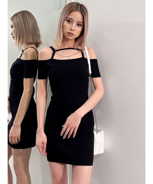 GYDA(ジェイダ)の「デコルテストラップラインニットワンピース(ワンピース・レディース・ベージュ/ブラック・FREE)」の22枚目の写真