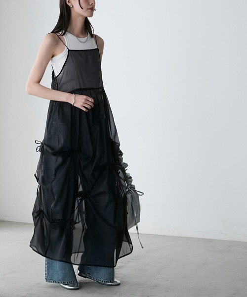 forksy.(フォルクシー)の「【forksy.】リボンデザインオーガンジーギャザーキャミワンピース(ワンピース・レディース・グレー/ブラック/アイボリー・FREE)」の8枚目の写真