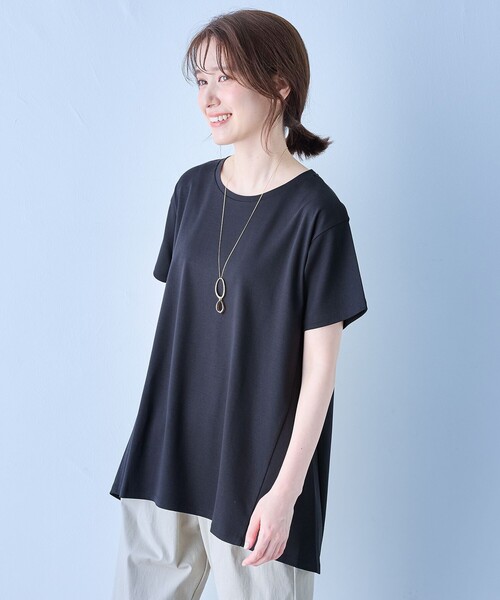ANY(エニィ)の「【汗ジミ防止加工】シルケットスムースバックギャザーチュニック(Tシャツ/カットソー・レディース・ホワイト系/グレー系/ライトグレー系/ピンク系/ブラック系・4)」の19枚目の写真