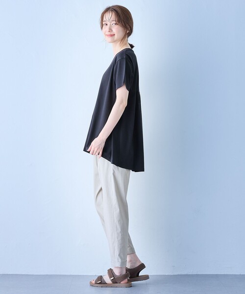 ANY(エニィ)の「【汗ジミ防止加工】シルケットスムースバックギャザーチュニック(Tシャツ/カットソー・レディース・ホワイト系/グレー系/ライトグレー系/ピンク系/ブラック系・4)」の22枚目の写真