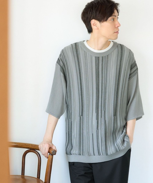 LAKOLE(ラコレ)の「3DニットTシャツ / 127459(ニット/セーター・メンズ・ブラック/グリーン/サンドグレー・MEDIUM/LARGE)」の2枚目の写真