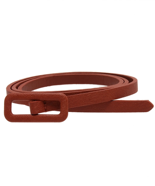 RAY CASSIN(レイカズン)の「くるみバックルベルト(ベルト・レディース・ネイビー/グリーン/ブラウン/オレンジ・FREE)」の4枚目の写真