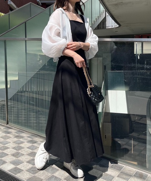 one after another NICE CLAUP（ワンアフターアナザーナイスクラップ）の「シアーボリュームスリーブパーカー（マウンテンパーカー・レディース・オフホワイト/グレー/ブラック・FREE）」の15枚目の写真