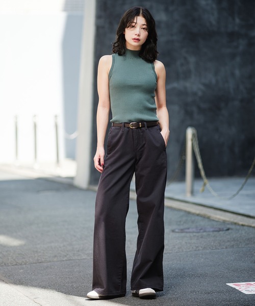 Levi's(リーバイス)の「Levi's/リーバイス STRIPE TULIP MOCKNECK TANK BISTROGRE(ニット/セーター・レディース・グリーン・XS/S/M)」の2枚目の写真