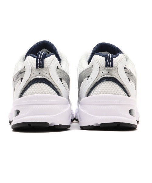 NEW BALANCE(ニューバランス)の「New Balance MR530SG / ニューバランス MR530SG(スニーカー・レディース・ホワイト・22.5cm/23.0cm/23.5cm/24.0cm/24.5cm/25.0cm)」の3枚目の写真