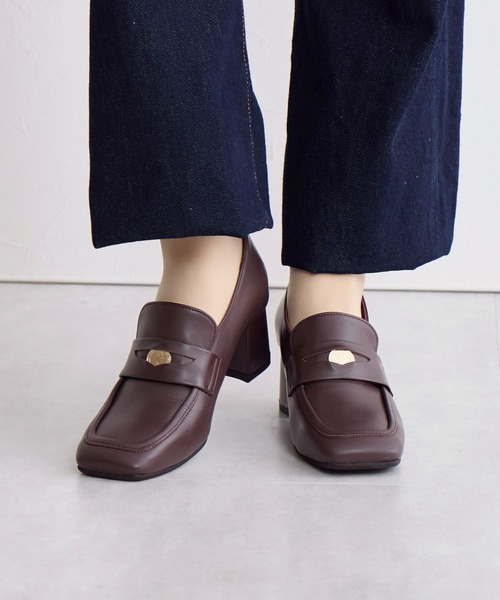 HIMIKO(ヒミコ)の「【Made in Japan】【撥水】コインディティールヒールローファー/641315(ローファー・レディース・ブラック×ホワイト/ボルドー/ブラック・22.5cm/23.0cm/24.0cm/23.5cm/24.5cm/22.0cm/25.0cm)」の17枚目の写真