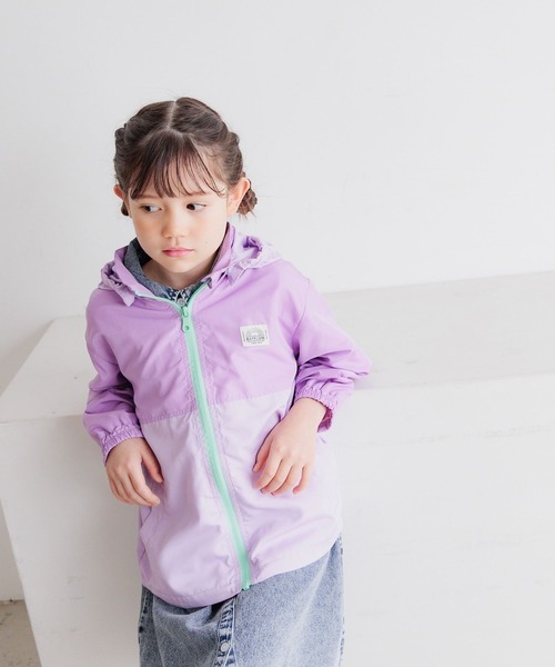 BAYFLOW（ベイフロー）の「★雨にも強い！撥水マウンテンパーカー(KIDS)（マウンテンパーカー・キッズ・ブルー/ブラック/サックスブルー/グリーン/ベージュ/ラベンダー/イエロー/ライトブルー・110cm/120cm/130cm/140cm/150cm）」の10枚目の写真