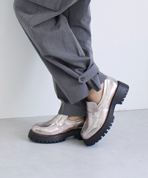 noyau（ノヤウ）の「厚底ソールローファー（ローファー・レディース・ライトブラック/ブラック/シルバー・S/M/L/LL）」の19枚目の写真