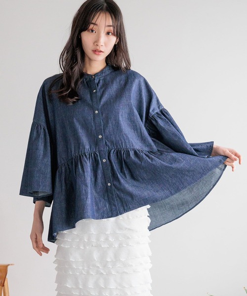 LOWRYS FARM(ローリーズファーム)の「バンドカラーフレアスリーブ8S 116611(シャツ/ブラウス・レディース・ブラック/ダークブラウン/ピンク/アイボリー/ブルー・FREE)」の5枚目の写真