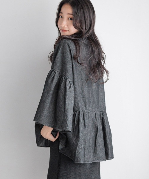 LOWRYS FARM(ローリーズファーム)の「バンドカラーフレアスリーブ8S 116611(シャツ/ブラウス・レディース・ブラック/ダークブラウン/ピンク/アイボリー/ブルー・FREE)」の20枚目の写真