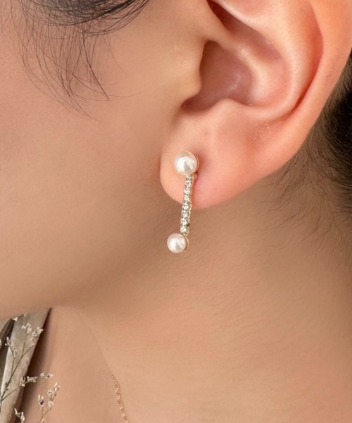 ciite'(シーテ)の「double pearl Bijou Pierce (両耳用)(ピアス(両耳用)・レディース・ゴールド/シルバー・FREE)」の1枚目の写真