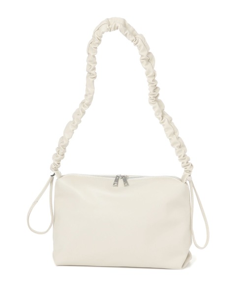 LAKOLE（ラコレ）の「2WAYギャザーショルダーバッグ / 145310（ショルダーバッグ・レディース・アイボリー/ブラック/ベージュ・FREE）」の12枚目の写真