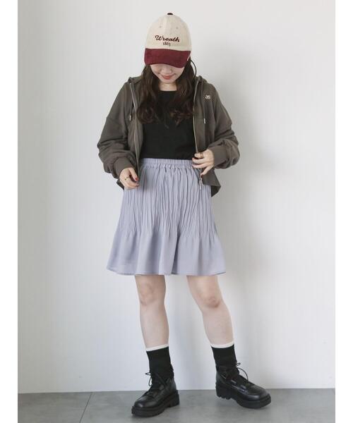 ehka sopo(エヘカソポ)の「ワンポイント刺繍ショート丈ジップパーカー(Tシャツ/カットソー・レディース・キナリ/グレー/ブルー/モカ・F)」の15枚目の写真