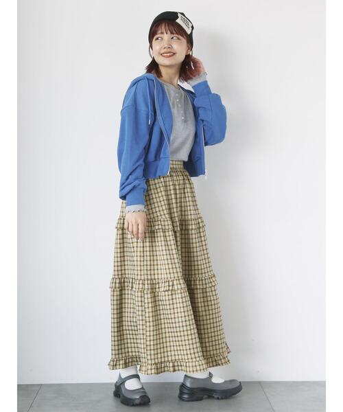 ehka sopo(エヘカソポ)の「ワンポイント刺繍ショート丈ジップパーカー(Tシャツ/カットソー・レディース・キナリ/グレー/ブルー/モカ・F)」の21枚目の写真