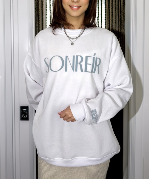 Candlestick(キャンドルスティック)の「ふんわり 肌ざわり フロッキー ロゴ スウェット トレーナー 韓国ファッション(スウェット・レディース・ホワイト/スミクロ/ブラック系/ネイビー/ホワイト系/ブラック/ブラック系1/ブラック系2/ホワイト系1/ブラウン系・M/L/LL)」の13枚目の写真