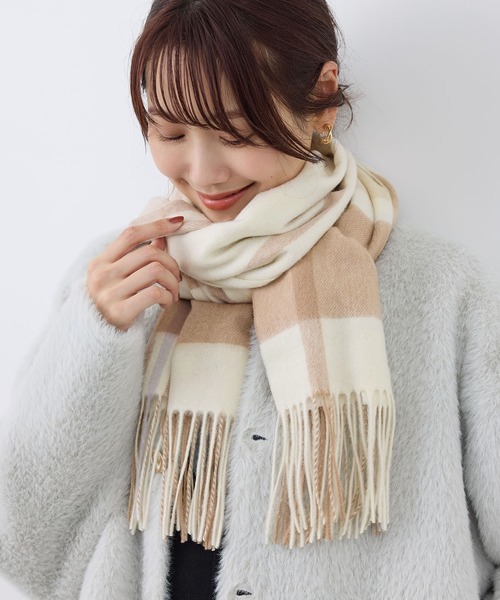 ROPE' PICNIC(ロペピクニック)の「ウールチェックストール(ストール/ショール・レディース・チャコールグレー/ライトグレー/ベージュ・FREE)」の3枚目の写真