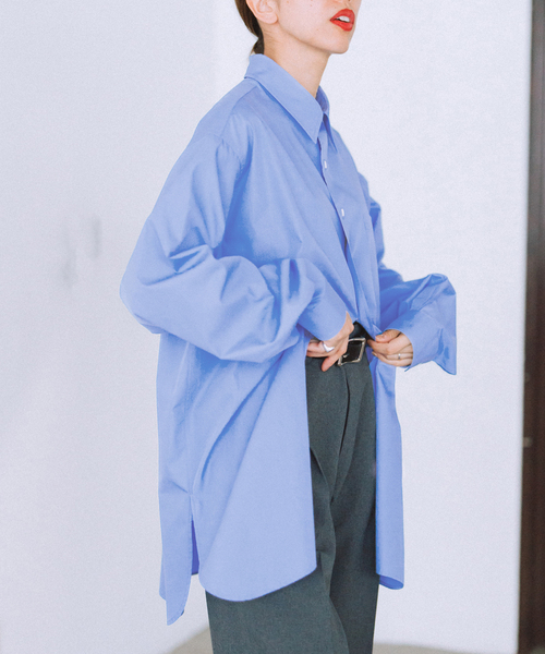 IENA（イエナ）の「BLACK スリットシャツ（シャツ/ブラウス