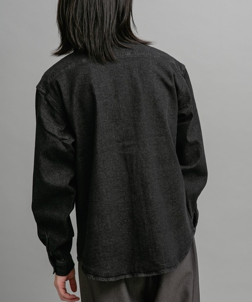 URBAN RESEARCH Sonny Label（アーバンリサーチサニーレーベル）の「10オンスデニムバンドカラーシャツ（シャツ/ブラウス・メンズ・ブラック/インディゴブルー・MEDIUM/LARGE）」の9枚目の写真