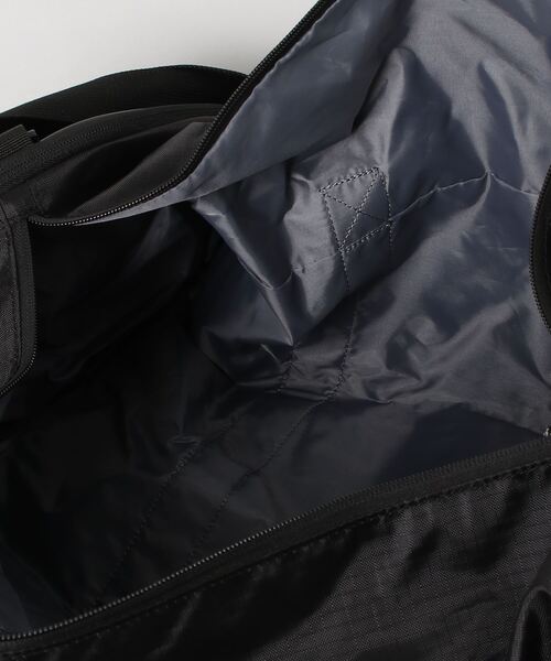 新品 New Balance ドラムバッグ ネイビー 完売品 New Balance ニューバランス ボストンバッグ FLYING LOGO GYM