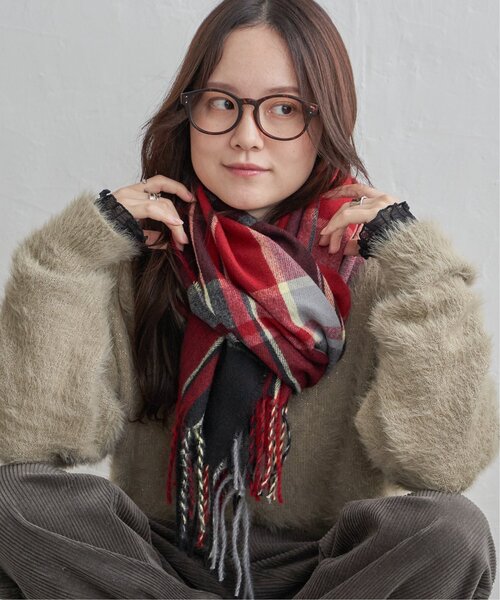 LBC（エルビーシー）の「チェックストール（ストール/ショール・レディース・グリーン系/ブルー系/イエロー系/レッド系・FREE）」の5枚目の写真