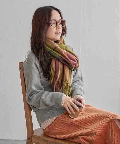 LBC（エルビーシー）の「チェックストール（ストール/ショール・レディース・グリーン系/ブルー系/イエロー系/レッド系・FREE）」の8枚目の写真