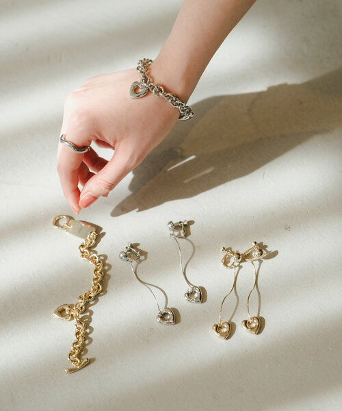 Kastane（カスタネ）の「【fiw.】ハートモチーフブレスレット（ブレスレット・レディース・ゴールド/シルバー・FREE）」の7枚目の写真