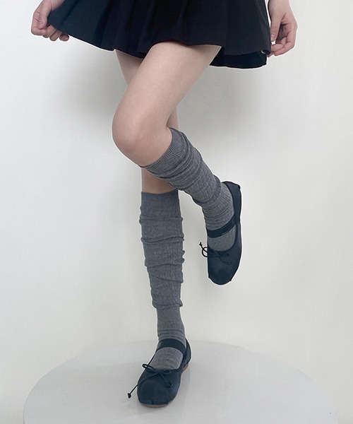 c.u.l（シーユーエル）の「シアーリブ切り替え ルーズニーハイソックス cula1059（ソックス/靴下・レディース・ブラック/アイボリー/ライトピンク/グレー/ブラウン/ライトグレー/ピンク/ホワイト/ベージュ・FREE）」の19枚目の写真