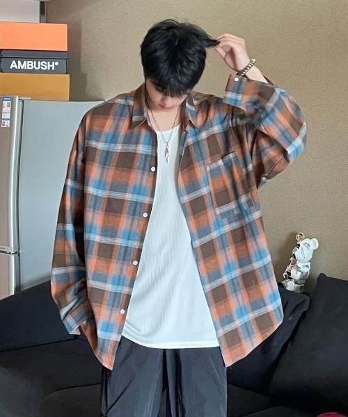 B'day（ビーデイ）の「【 B'day / ビーデー 】オーバーサイズ ソフトネル レトロチェックシャツ（シャツ/ブラウス・メンズ・グリーン/オレンジ/ネイビー・MEDIUM/LARGE）」の3枚目の写真