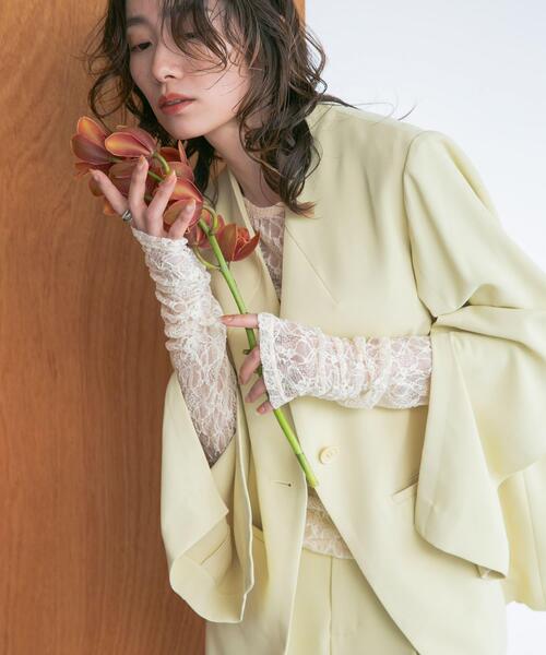 KBF(ケイビーエフ)の「ドレープレースTEE(Tシャツ/カットソー・レディース・アイボリー/オフホワイト/ブラック・ONE)」の10枚目の写真