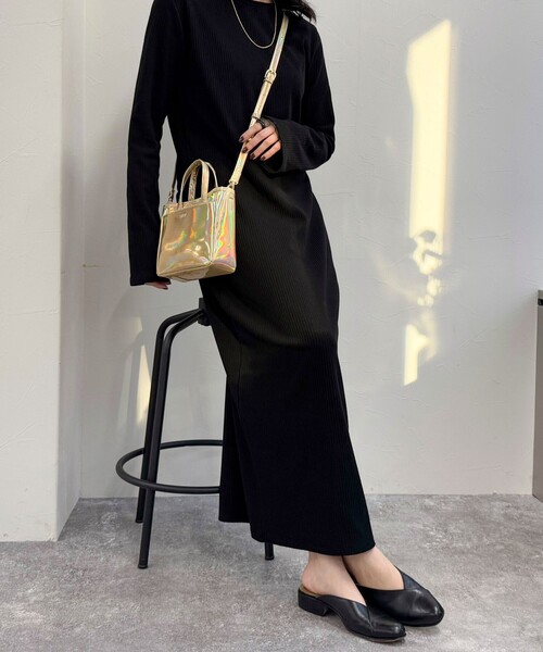 fredy emue（フレディエミュ）の「【BEAURE/ビュレ】レザーエナメルミニトートバッグ（ショルダーバッグ・レディース・レッド/ゴールド/ライトブルー・FREE）」の10枚目の写真