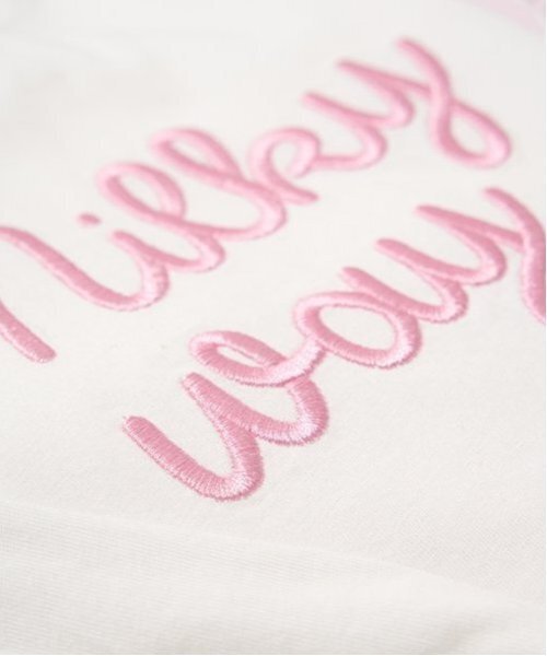 Lycee mine（リセマイン）の「【ソフトコットン】ロゴ刺しゅうボリュームスリーブトップス（Tシャツ/カットソー・キッズ・ブラック/オフホワイト/ライトピンク/ライトグリーン/ラベンダー・150cm/110cm/100cm/120cm/130cm/140cm）」の10枚目の写真
