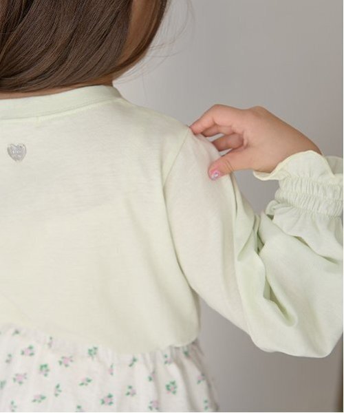 Lycee mine（リセマイン）の「【ソフトコットン】ロゴ刺しゅうボリュームスリーブトップス（Tシャツ/カットソー・キッズ・ブラック/オフホワイト/ライトピンク/ライトグリーン/ラベンダー・150cm/110cm/100cm/120cm/130cm/140cm）」の8枚目の写真