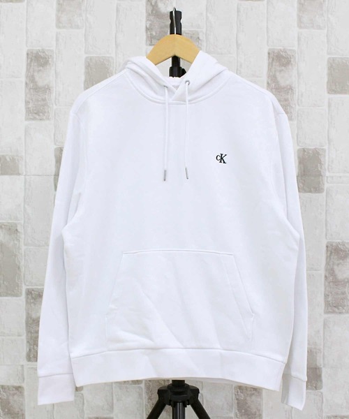 Calvin Klein(カルバン・クライン)の「CK アーカイブフリース プルオーバーフーディ LS ARCHIVE FLEECE PO HOODIE(パーカー・メンズ・ブラック/ホワイト・L/XL/S/M)」の2枚目の写真