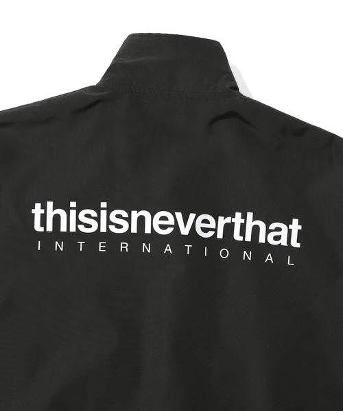 thisisneverthat(ディスイズネバーザット)の「INTL. Team Jacket(ブルゾン・メンズ・その他/ブラック/グレー/オリーブ・XL/L/M/S)」の6枚目の写真