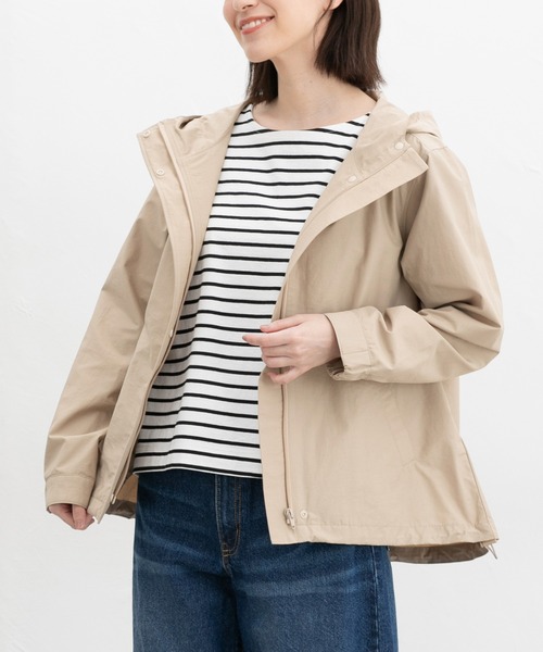 Honeys（ハニーズ）の「【非フッ素撥水加工】撥水加工フードブルゾン（ブルゾン・レディース・ピンク系/ライトカーキ/ベージュ/アイボリー/ブラック・L/LL/M/S）」の4枚目の写真