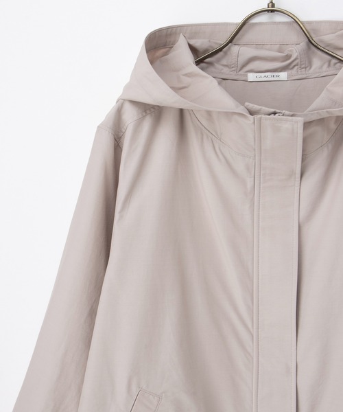 Honeys（ハニーズ）の「【非フッ素撥水加工】撥水加工フードブルゾン（ブルゾン・レディース・ピンク系/ライトカーキ/ベージュ/アイボリー/ブラック・L/LL/M/S）」の8枚目の写真