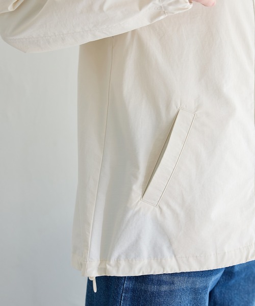 Honeys（ハニーズ）の「【非フッ素撥水加工】撥水加工フードブルゾン（ブルゾン・レディース・ピンク系/ライトカーキ/ベージュ/アイボリー/ブラック・L/LL/M/S）」の20枚目の写真