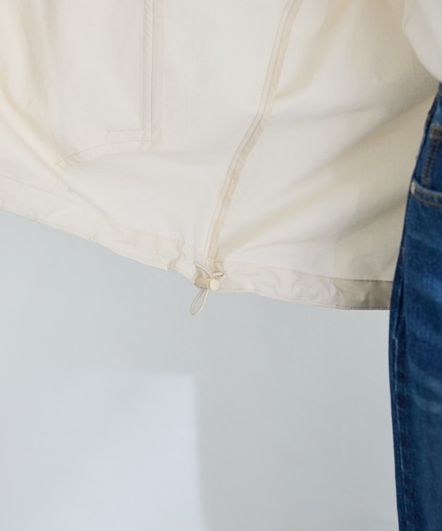 Honeys（ハニーズ）の「【非フッ素撥水加工】撥水加工フードブルゾン（ブルゾン・レディース・ピンク系/ライトカーキ/ベージュ/アイボリー/ブラック・L/LL/M/S）」の21枚目の写真