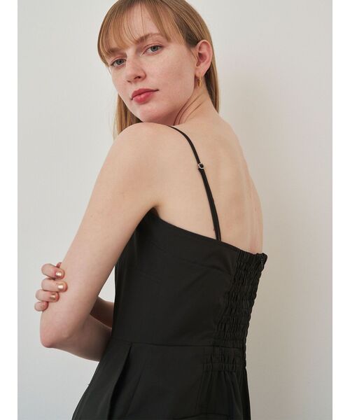 ELENDEEK(エレンディーク)の「ベアオールインワン(つなぎ/オールインワン・レディース・ベージュ/ブラック・01/02)」の7枚目の写真