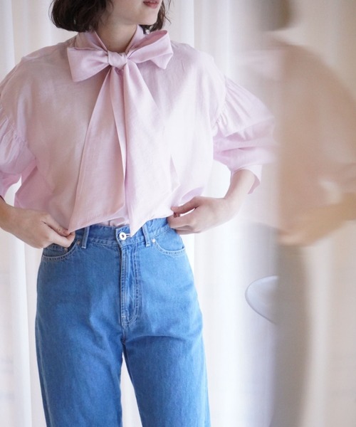 qualite scape（カリテ スケープ）の「シアーボウタイブラウス（シャツ/ブラウス・レディース・ピンク/ホワイト/ブラック・フリー）」の3枚目の写真