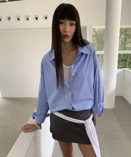 chuclla(チュクラ)の「【LONSLAN】ブルーストライプ オーバーサイズシャツ CHLONW25s022(シャツ/ブラウス・レディース・ブルー・FREE)」の19枚目の写真