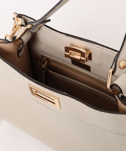 GIANNI NOTARO（ジャンニノターロ）の「【GIANNI NOTARO /ジャンニ ノターロ 】ハンドバッグ　ショルダーバッグ　本革（ショルダーバッグ・レディース・ベージュ/チャコールグレー/ブラウン/ブラック/アイボリー・FREE）」の9枚目の写真