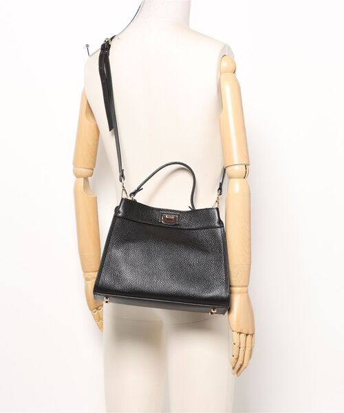 ジャンニノターロ　ハンドバック ジャンニノターロ GIANNI NOTARO ハンドバッグ （NERO
