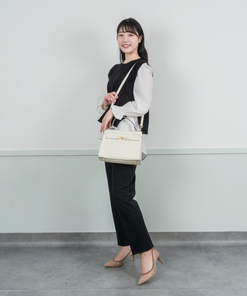 GIANNI NOTARO（ジャンニノターロ）の「【GIANNI NOTARO /ジャンニ ノターロ 】ハンドバッグ　ショルダーバッグ　本革（ショルダーバッグ・レディース・ベージュ/チャコールグレー/ブラウン/ブラック/アイボリー・FREE）」の17枚目の写真