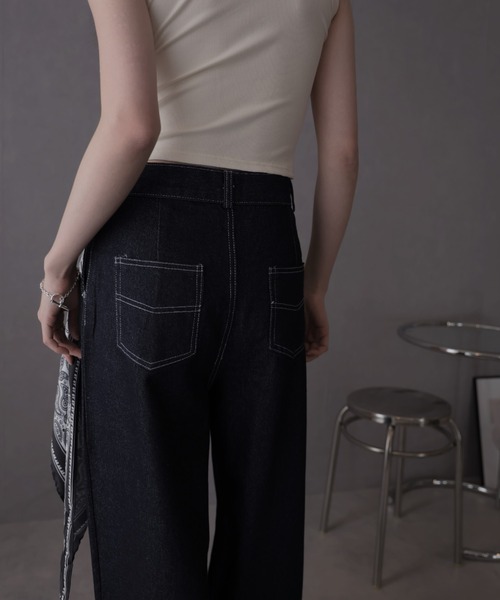 Ulysses（ユリシス）の「スカーフ付きデニムワイドパンツ（デニムパンツ・レディース・ネイビー・M/S）」の11枚目の写真