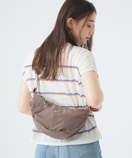 NIKE LUXE ショルダーバッグ Nike Sportswear Futura Luxe Black Crossbody Bag | Arden Fair