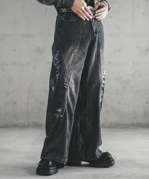セール】Wide denim pants with synthetic leather design