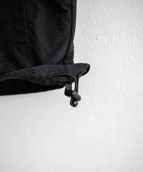 Rocky Monroe（ロッキーモンロー）の「ルーズシルエット 裏メッシュスタンドネック前開きナイロンベスト（ベスト・メンズ・チャコール/ブラック/ネイビー/グレー・M/L/XL）」の18枚目の写真