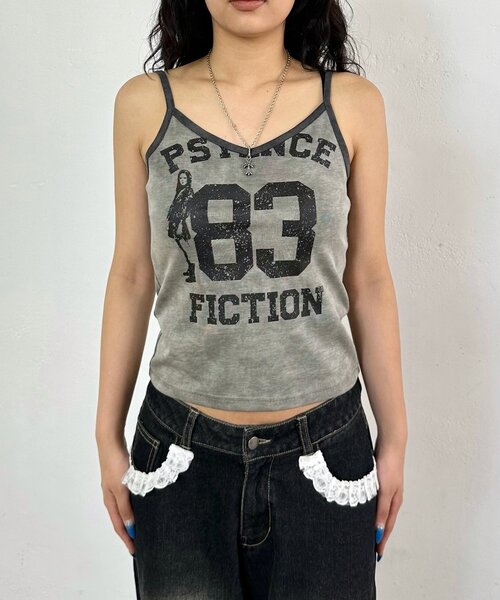 WHO'S WHO gallery（フーズフーギャラリー）の「エリオットVネックキャミソール（キャミソール・レディース・ブラック/ホワイト/チャコールグレー・FREE）」の5枚目の写真